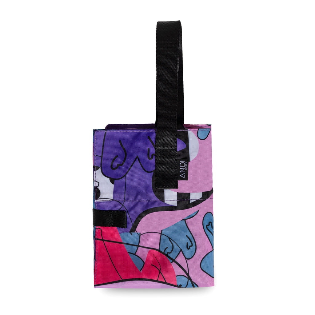 Washable and lightweight stylish shopping bag that folds flat for easy storage | Reusable ANDI shopper tote | Art by Z Hovak