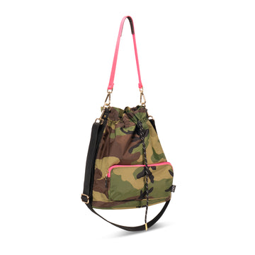 Nylon bucket bag with cupholders and two straps | ANDI Bucket | Uncamo | Camouflage hot pink